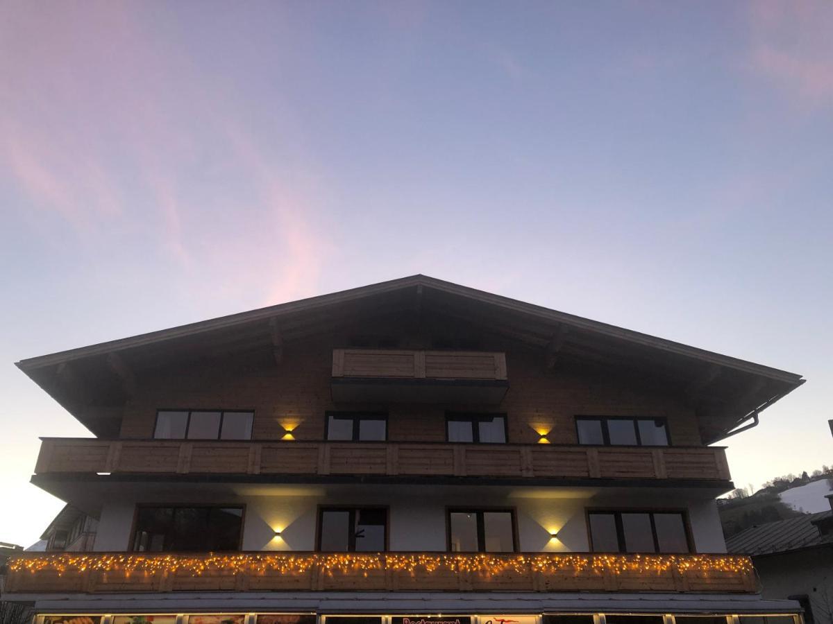 Dahoam By Sarina - Village Appartements Zell am See Ngoại thất bức ảnh
