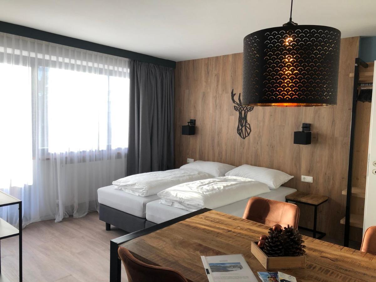 Dahoam By Sarina - Village Appartements Zell am See Ngoại thất bức ảnh